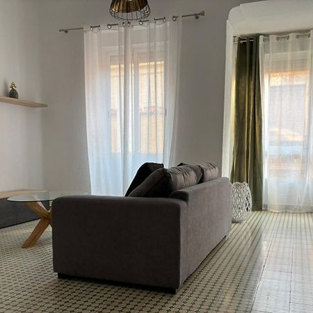 Beautiful Appartment In The Heart Of Alicante Buitenkant foto