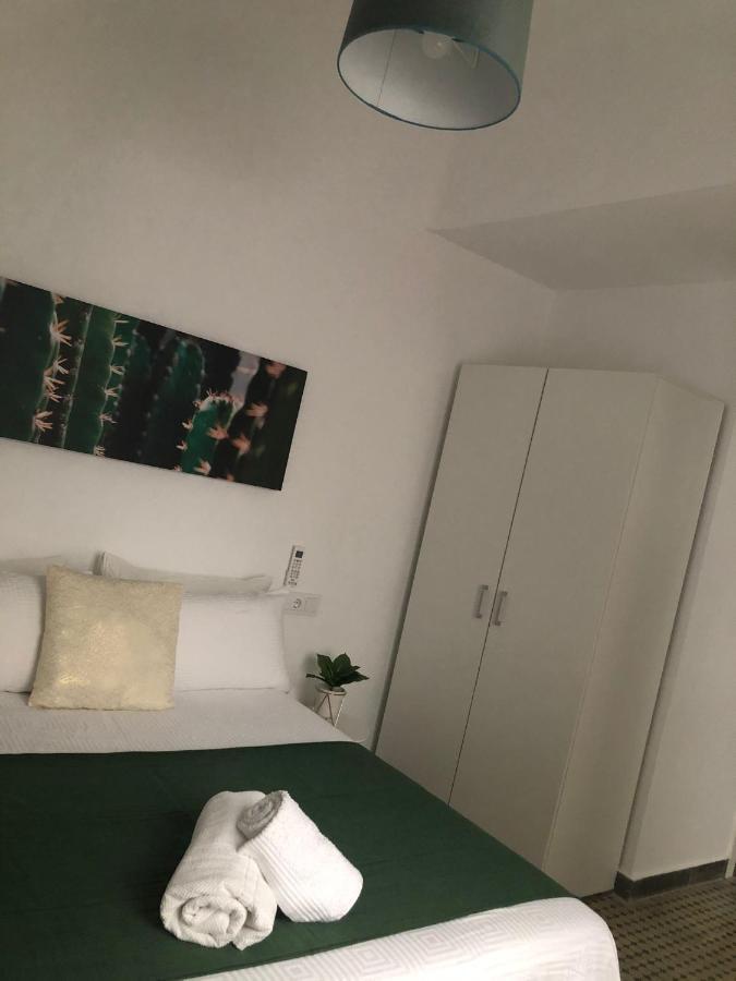 Beautiful Appartment In The Heart Of Alicante Buitenkant foto