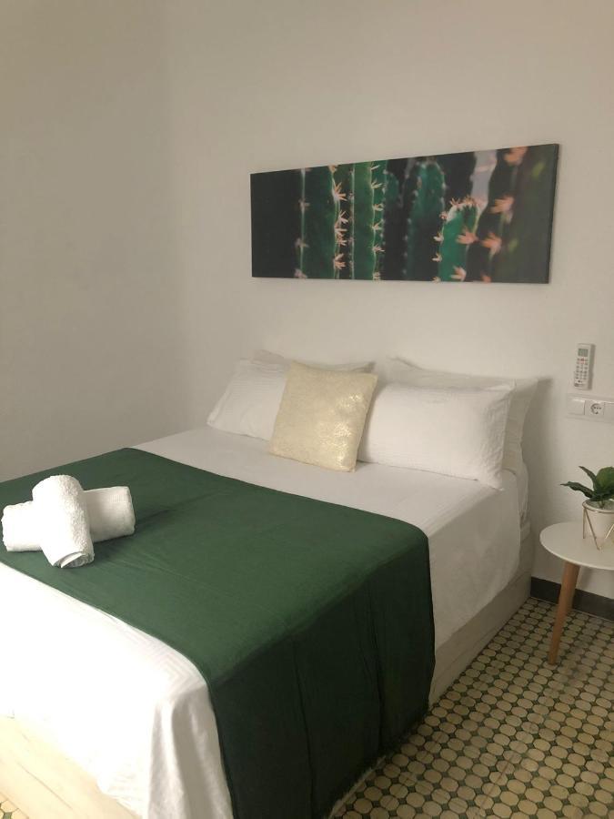 Beautiful Appartment In The Heart Of Alicante Buitenkant foto