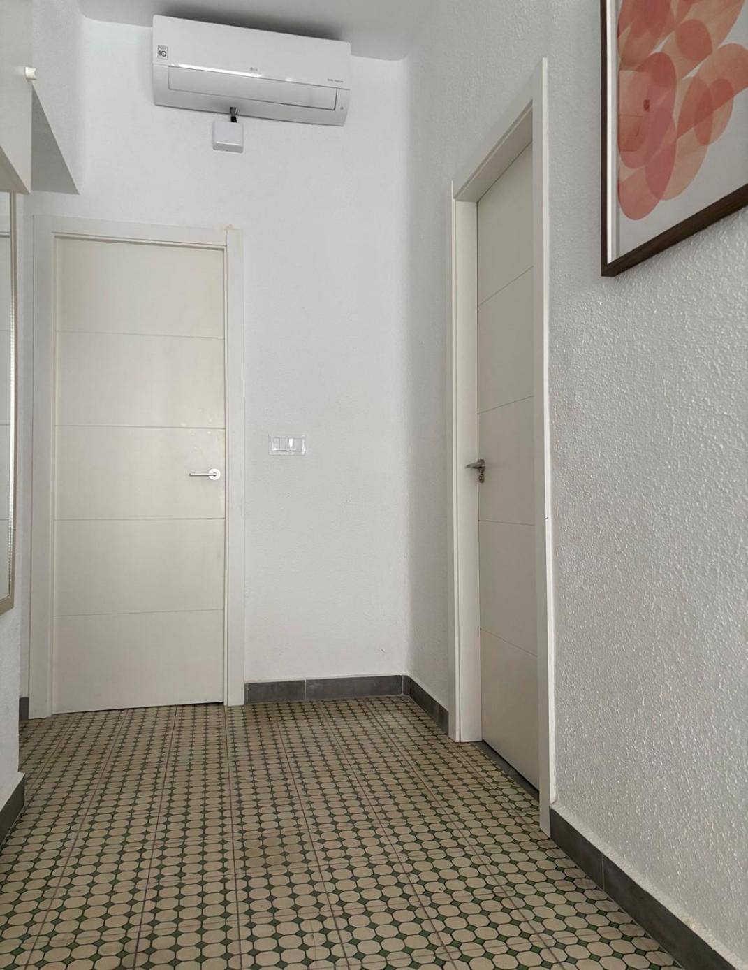Beautiful Appartment In The Heart Of Alicante Buitenkant foto